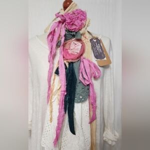 JABOT OVERLAY💕💕💕OOAK MOSSIE ANNA ARTISAN DESIGN NWT